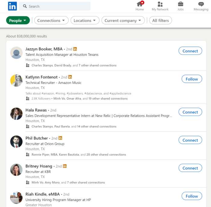 The homepage of the LinkedIn people search engine.