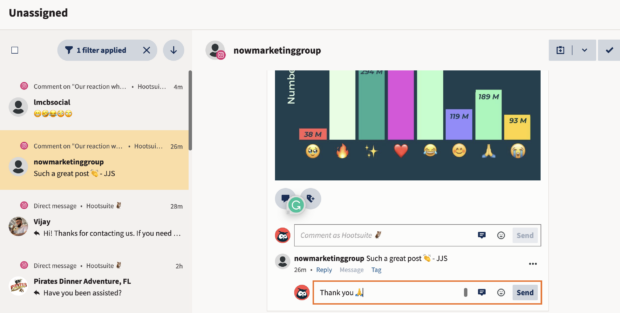 brand replying to social media comments all at once using hootsuite inbox