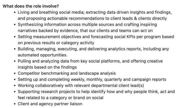 sample job description for a social data analyst